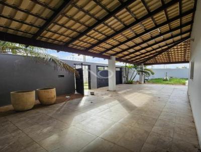 Casa Nova para Venda, em Tr�s Lagoas, bairro Bosque das Araras, 2 dormit�rios, 3 banheiros, 2 su�tes, 2 vagas